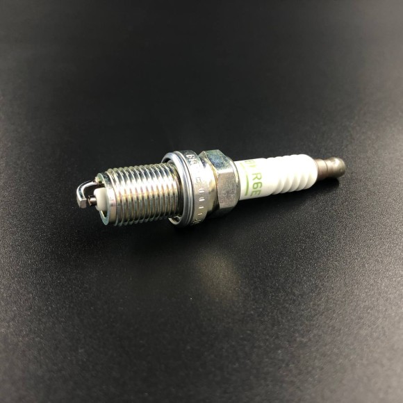 Свеча NGK BKR6E (Suzuki)