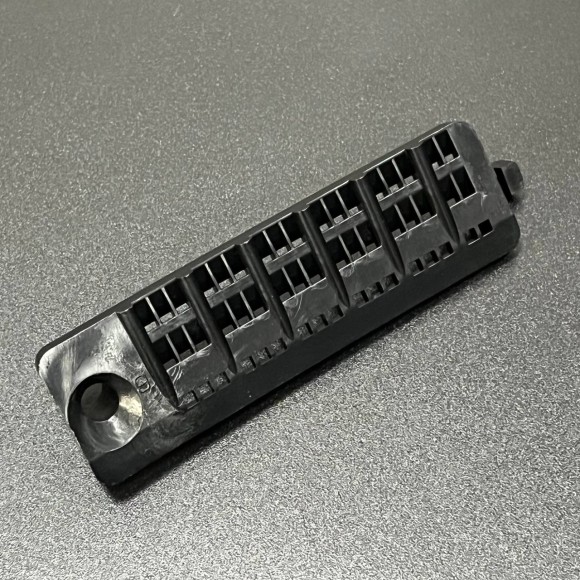 Решётка заборника воды левая 40-140