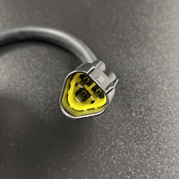 Кнопка гидроподъема в поддон Yamaha 200-250 (Omax)