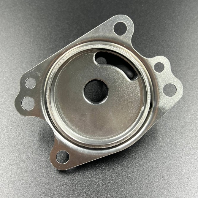 Корпус помпы охлаждения Mercury 6-15 (Omax)