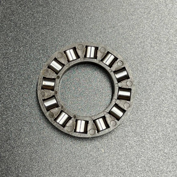 Подшипник роликовый Suzuki DT9.9-15, DF9.9-15, DF8-20(A) (20x35x4.5) (Kacawa)