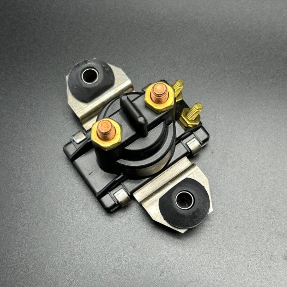 Реле стартера (U=12V; I=40A) SOLENOID ASSY (Quicksilver) Реле стартера (U=12V; I=40A) SOLENOID ASSY (Quicksilver)