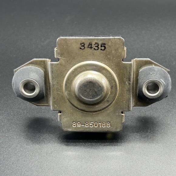Реле стартера (U=12V; I=40A) SOLENOID ASSY (Quicksilver) Реле стартера (U=12V; I=40A) SOLENOID ASSY (Quicksilver)