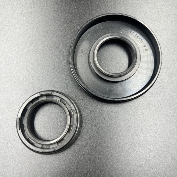 Комплект сальников коленвала Yamaha VK540 (93103-32095; 93103-32156) (Osaka)