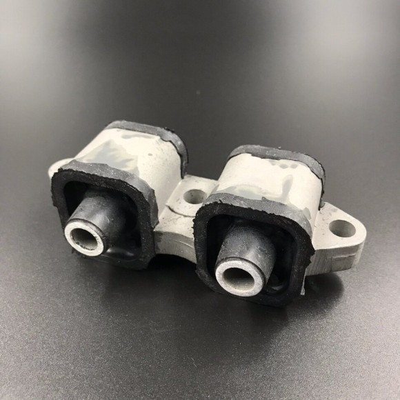 Демпфер опорный резиновый Yamaha 40-50 (Верхний)(Sinera)