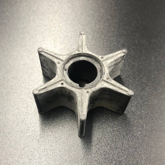 Крыльчатка помпы охлаждения Tohatsu 45-70 (2цилиндра) (Omax)