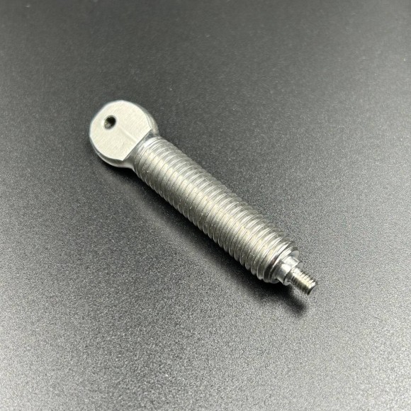 Винт крепления двигателя Yamaha 9.9-30 (YUELANG) Винт крепления двигателя Yamaha 9.9-30 (YUELANG)