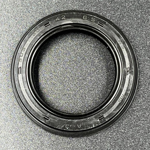 Сальник Suzuki (09283-30078) (28.8x45.5x6.5) (Suzuki)