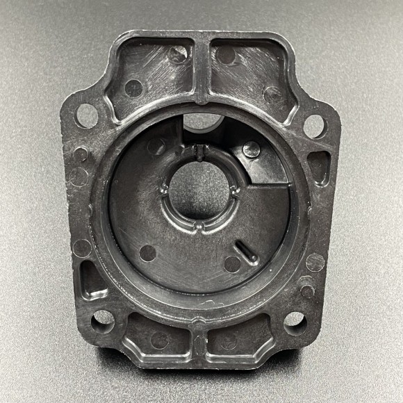 Корпус помпы охлаждения Suzuki DT25-30, DF25-30(A) (PREMARINE)