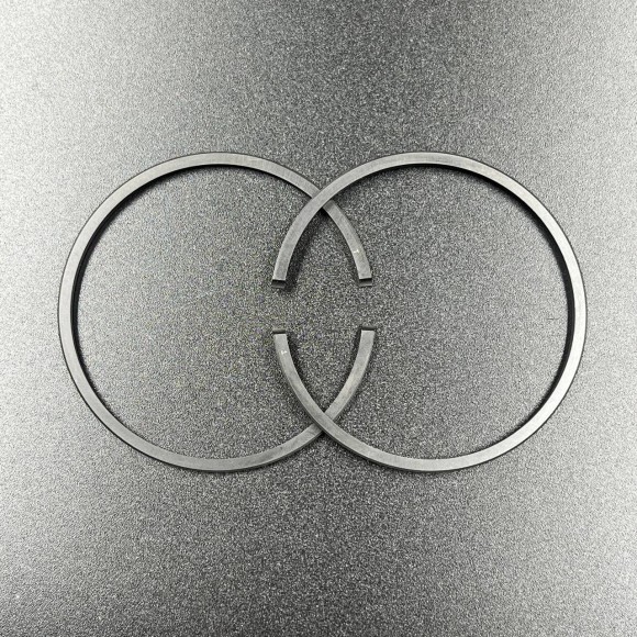 Кольца поршневые, комплект на один поршень Tohatsu 9.9-15 (STD) (Omax)