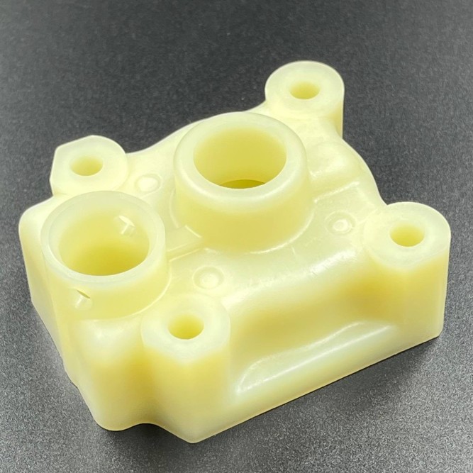 Корпус помпы охлаждения Tohatsu MFS25-30 (Tohatsu)