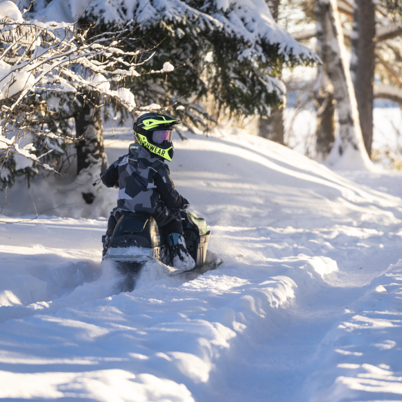 Детский комбинезон Jethwear Odin & Olivia с утеплителем Grey Camo, 98-104