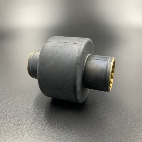 Втулка гребного винта резиновая Suzuki DT40-DT65, DF40-DF50, DF40A-DF60A (Omax) Втулка гребного винта резиновая Suzuki DT40-DT65, DF40-DF50, DF40A-DF60A (Omax)
