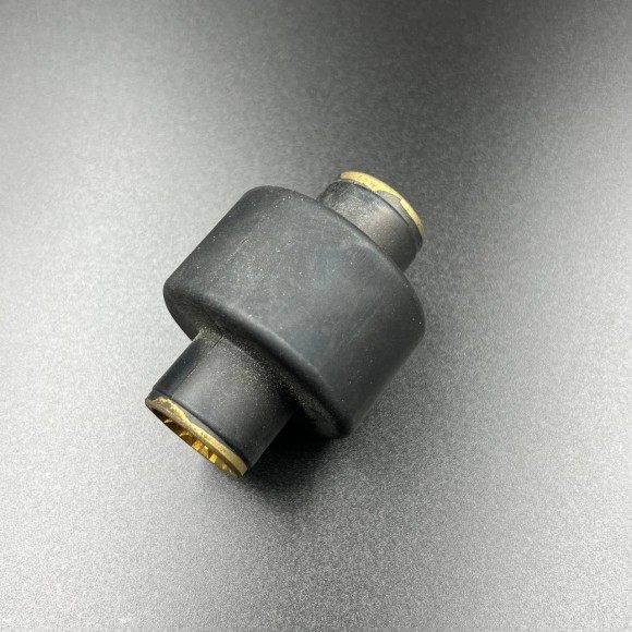 Втулка гребного винта резиновая Suzuki DT40-DT65, DF40-DF50, DF40A-DF60A (Omax)