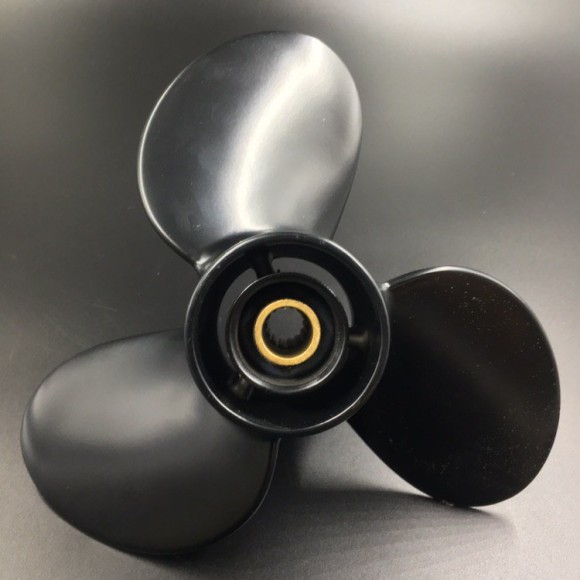 Гребной винт Tohatsu/Mercury 9.9-18 (3x9.25x9) Гребной винт Tohatsu/Mercury 9.9-18 (3x9.25x9)