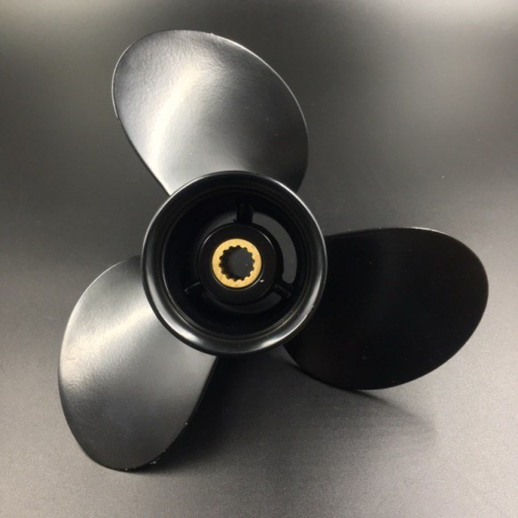 Гребной винт Tohatsu/Mercury 9.9-18 (3x9.25x9) Гребной винт Tohatsu/Mercury 9.9-18 (3x9.25x9)