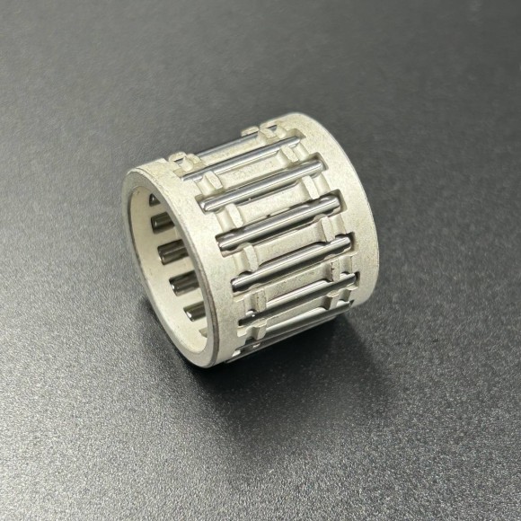 Игольчатый подшипник поршневого пальца снегохода  BRP/POLARIS (20x25x22,8) (420832425; 420832427; 42 Игольчатый подшипник поршневого пальца снегохода  BRP/POLARIS (20x25x22,8) (420832425; 420832427; 42