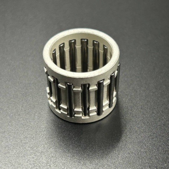 Игольчатый подшипник поршневого пальца снегохода  BRP/POLARIS (20x25x22,8) (420832425; 420832427; 42 Игольчатый подшипник поршневого пальца снегохода  BRP/POLARIS (20x25x22,8) (420832425; 420832427; 42