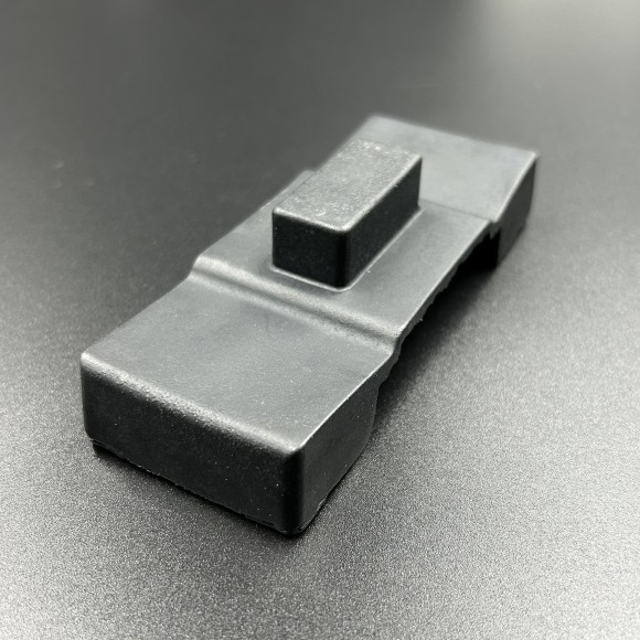 Прокладка передняя нижняя подвески Yamaha 40X (WUHU)