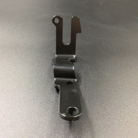 Зажим тросов д/у Yamaha 30D (Yamaha) Зажим тросов д/у Yamaha 30D (Yamaha)