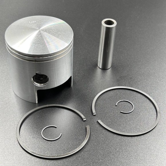 Поршневой комплект Tohatsu 40C (2цилиндра) (STD) (Sinera) Поршневой комплект Tohatsu 40C (2цилиндра) (STD) (Sinera)