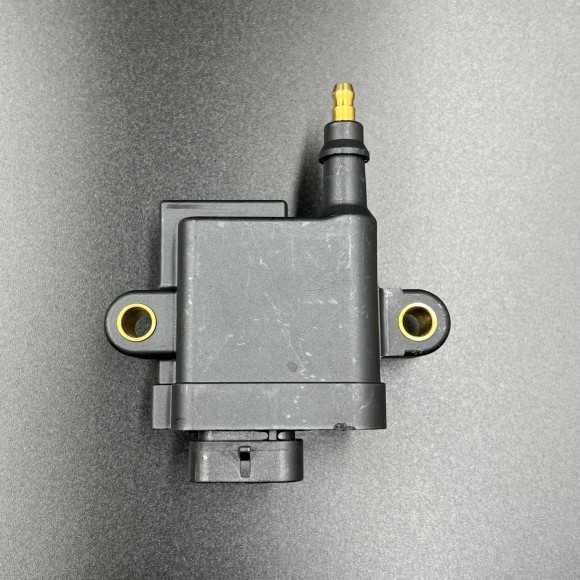 Катушка зажигания Mercury 40-60 (339-879984T01; 300-8M0077471) (PREMARINE) Катушка зажигания Mercury 40-60 (339-879984T01; 300-8M0077471) (PREMARINE)