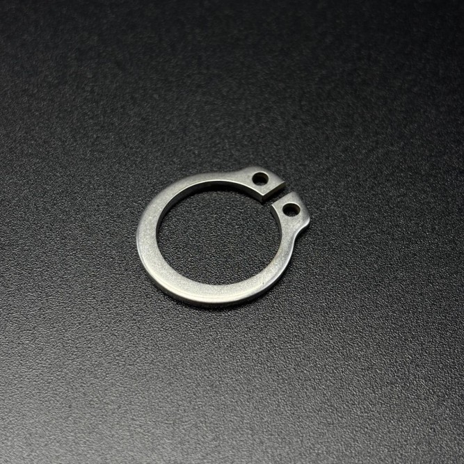 Кольцо стопорное стальное RING-RETAINING (Quicksilver)