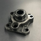 Корпус помпы охлаждения Yamaha 60-70 (PREMARINE) Корпус помпы охлаждения Yamaha 60-70 (PREMARINE)