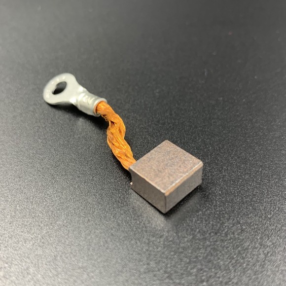 Щетка (2) мотора гидравлики Yamaha 40-50, F40-70 (Yamaha)