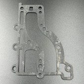 Прокладка под холодильника 2 Yamaha 9,9-15 OLD (Omax) Прокладка под холодильника 2 Yamaha 9,9-15 OLD (Omax)