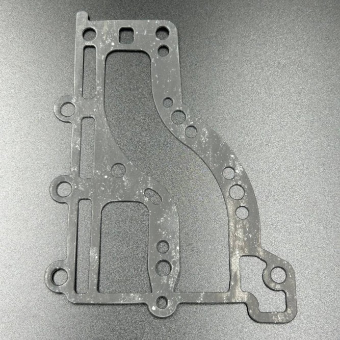 Прокладка под холодильника 2 Yamaha 9,9-15 OLD (Omax)