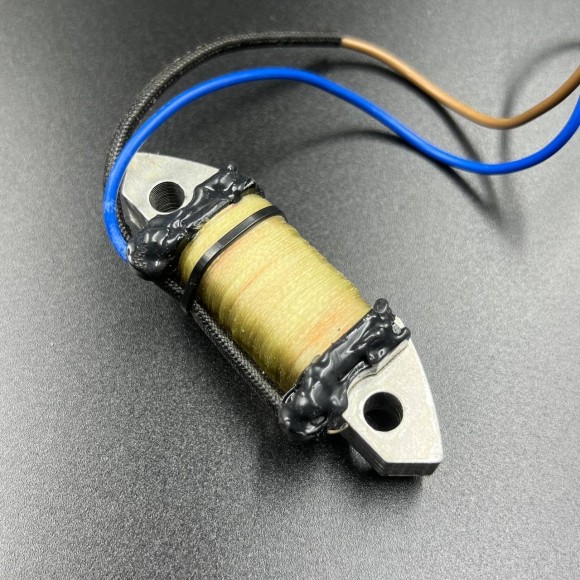 Катушка зажигания подмаховиковая Tohatsu 40-50 (3C8-06120-0) (PREMARINE) Катушка зажигания подмаховиковая Tohatsu 40-50 (3C8-06120-0) (PREMARINE)