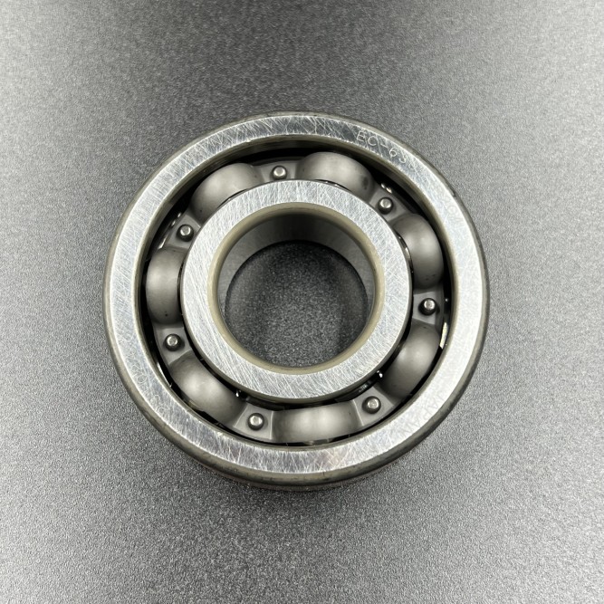 Подшипник коленвала шариковый Yamaha 40-50 (NTN) Япония (25x62x17)С4 (SINERA)