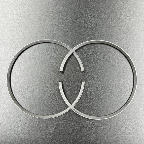 Кольца поршневые, комплект на один поршень Suzuki DT40 (0.50mm) (Omax)