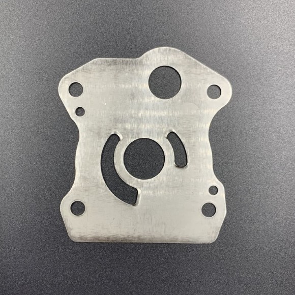 Пластина помпы охлаждения Honda BF20-30 (Honda)