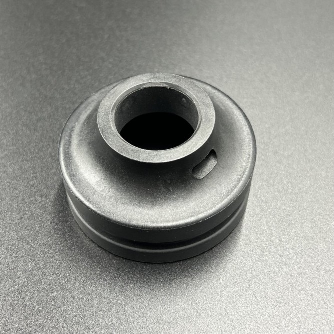 Крышка основания помпы охлаждения Mercury 40-60 (812966A7; 46-812996A3, 46-812996A9, 812966A3; 18-34