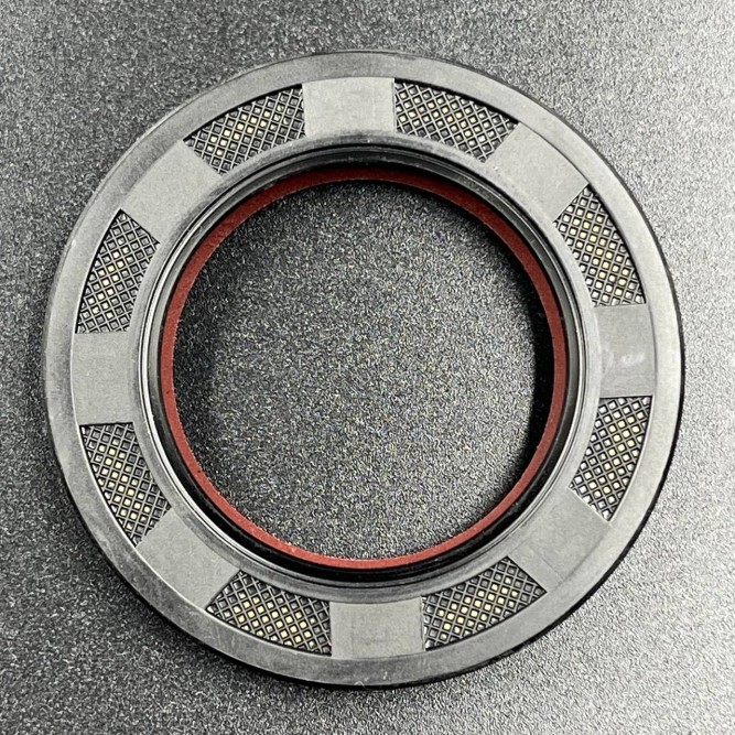 Сальник верх коленвала Suzuki DT40 (09283-35043;09283-35L01) (35x55x7) (Omax)