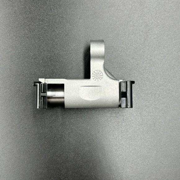 Натяжитель (правый) Suzuki DF200-350 (12832-93J00) (Suzuki) Натяжитель (правый) Suzuki DF200-350 (12832-93J00) (Suzuki)