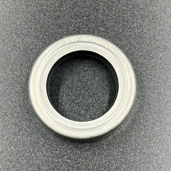 Сальник Mercury (26-69189) (22х33.3х8) (PREMARINE) Сальник Mercury (26-69189) (22х33.3х8) (PREMARINE)