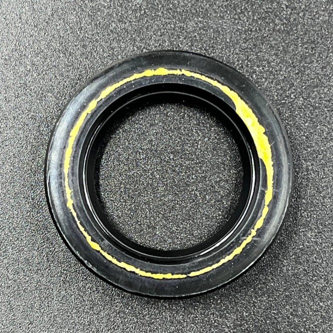 Сальник редуктора Yamaha 93101-22M15