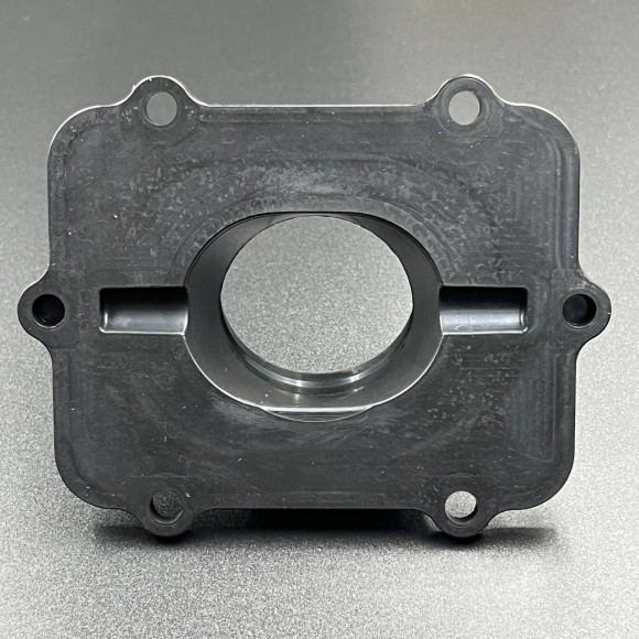 Впускной патрубок Polaris 600 (1203447) (KINETIX) Впускной патрубок Polaris 600 (1203447) (KINETIX)