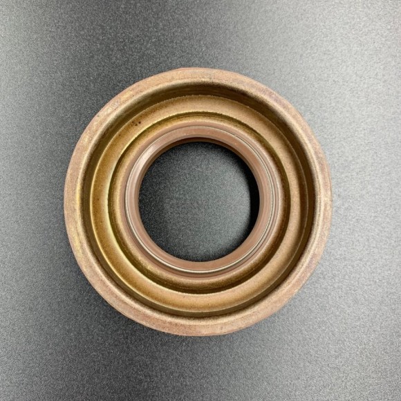 Сальник Suzuki (09289-39L01) (38x72x12) (Omax)