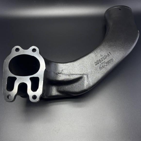 Колено выпускное Mercruiser D3.0/ 3.6/ 4.2 L (Quicksilver) Колено выпускное Mercruiser D3.0/ 3.6/ 4.2 L (Quicksilver)