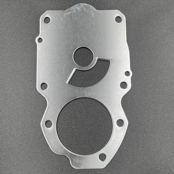 Пластина помпы охлаждения Yamaha/Parsun F225-300 (Oversee)