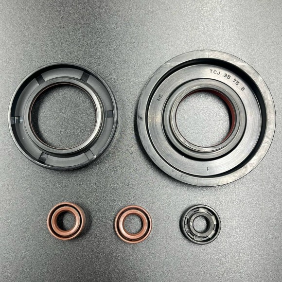 Полный комплект прокладок Arctic Cat 600/700 EFI (2004-2010) (KINETIX)