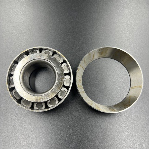 Подшипник роликовый верхнего редуктора Mercruiser Alpha One (31-66818A1) (Osaka)