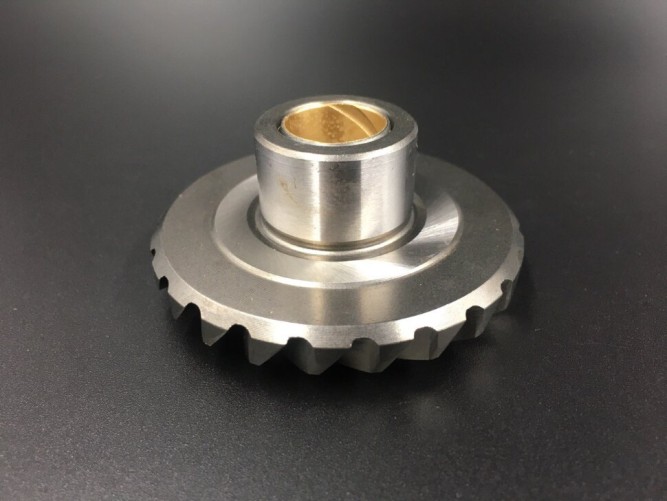 Шестерня переднего хода Suzuki DT9.9-15, DF9.9-15 (57510-93910; 57510-90L00; 57510-93901) (Osaka)