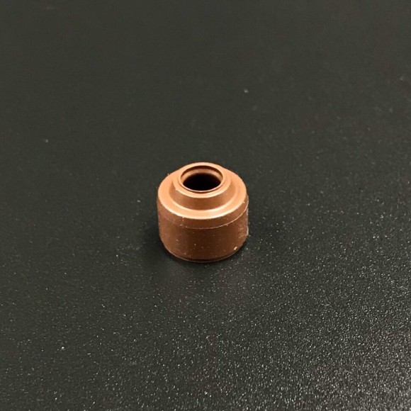 Маслосъемный колпачок Suzuki DF8-30(A) (Впуск/Выпуск) (Suzuki)