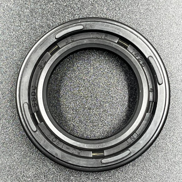 Сальник коленвала со стороны магнето  Yamaha VK540(KINETIX) Сальник коленвала со стороны магнето  Yamaha VK540(KINETIX)