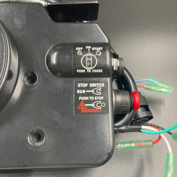 Дистанционное управление Tohatsu MFS8-30C, M40D2-90A (C гидроподъемом) (8Pin) (PWB) Дистанционное управление Tohatsu MFS8-30C, M40D2-90A (C гидроподъемом) (8Pin) (PWB)